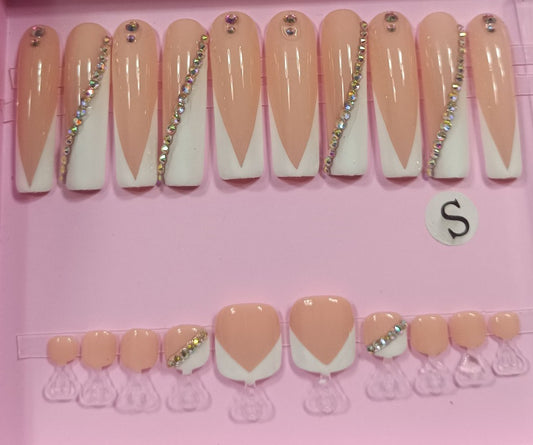 Manicure and Pedicure Set With Rhinestone Lashes