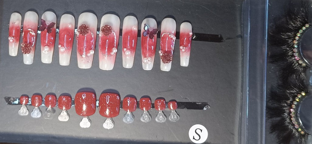 Manicure and Pedicure Set With Rhinestone Lashes